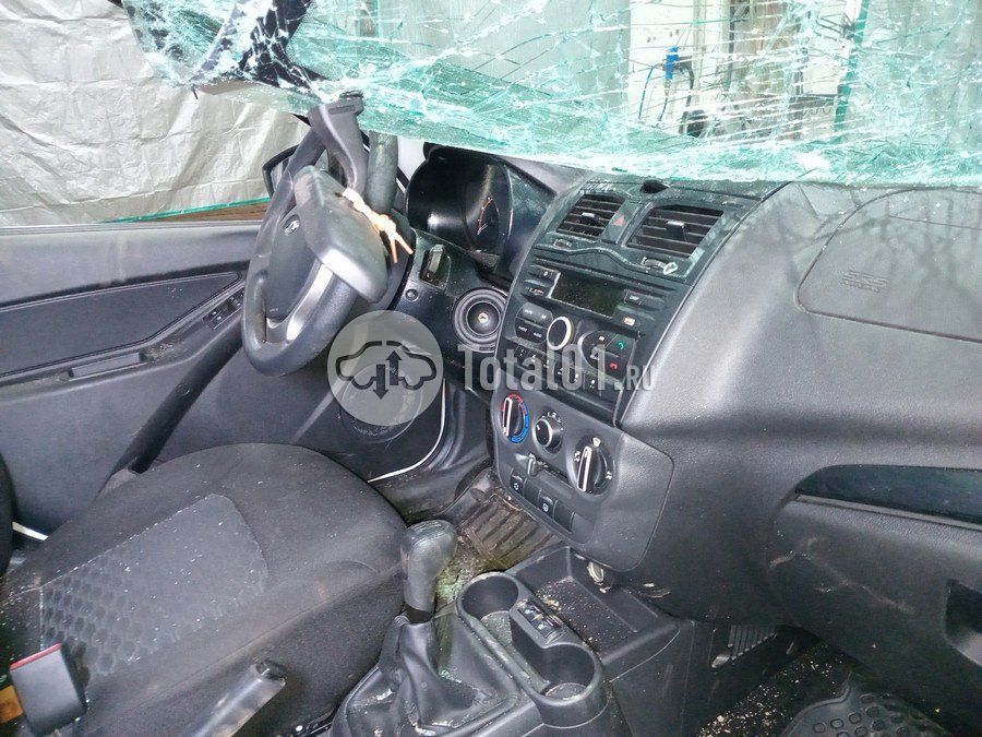 Фото ВАЗ (LADA) Granta 36