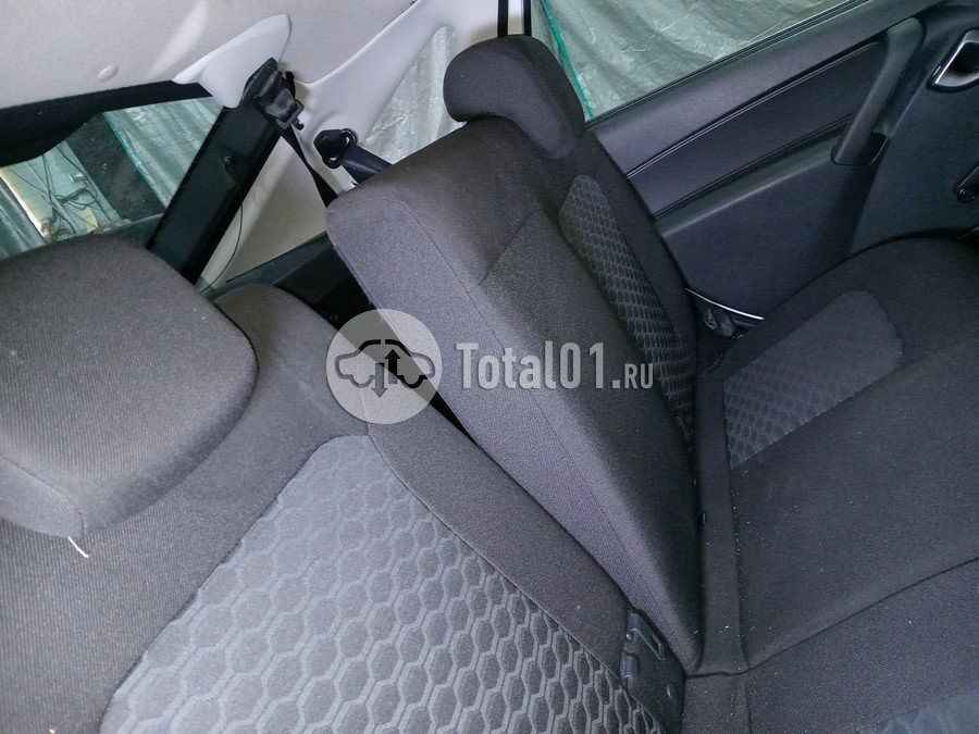 Фото ВАЗ (LADA) Granta 60