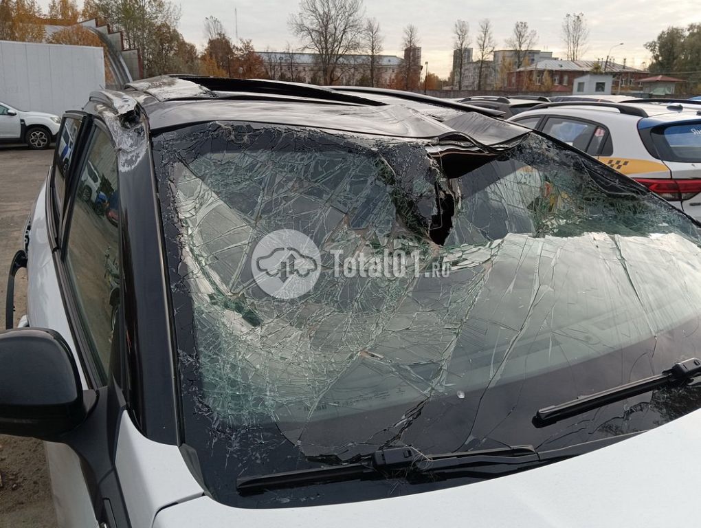 Фото Peugeot 2008 22