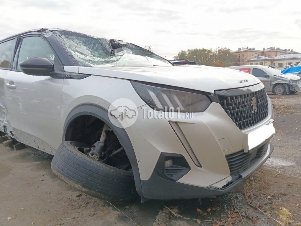 Фото Peugeot 2008 90