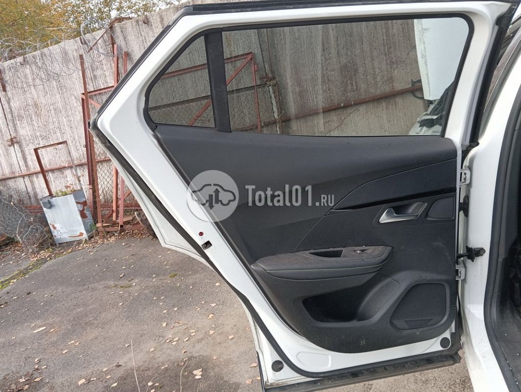Фото Peugeot 2008 134