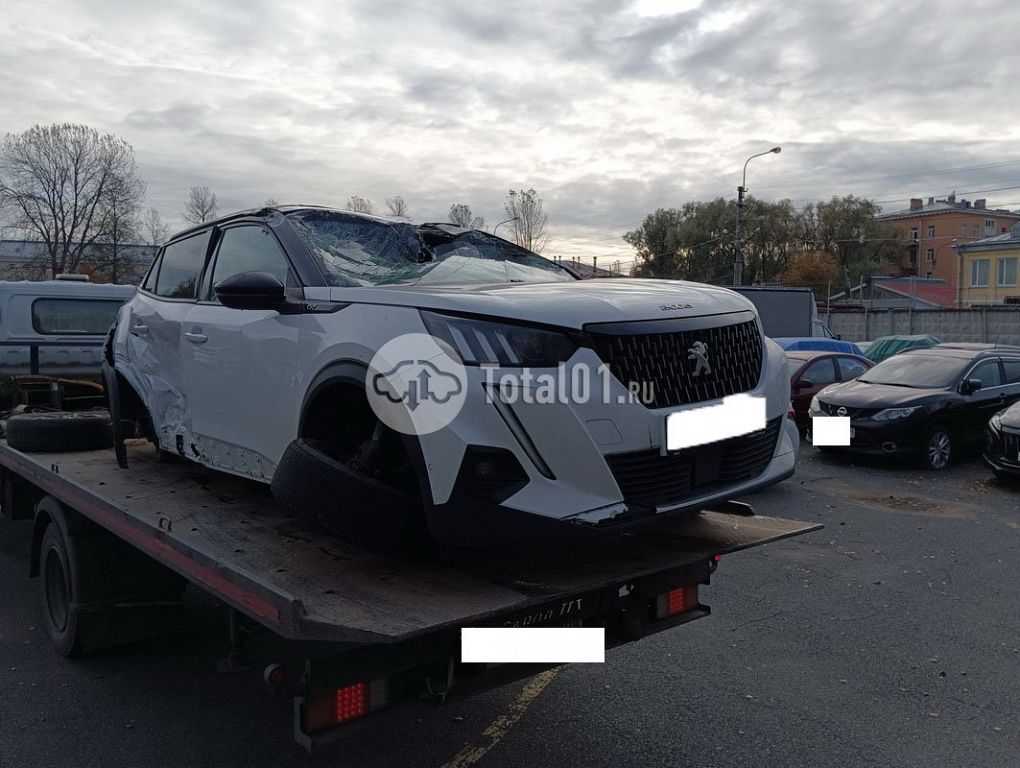Фото Peugeot 2008 188