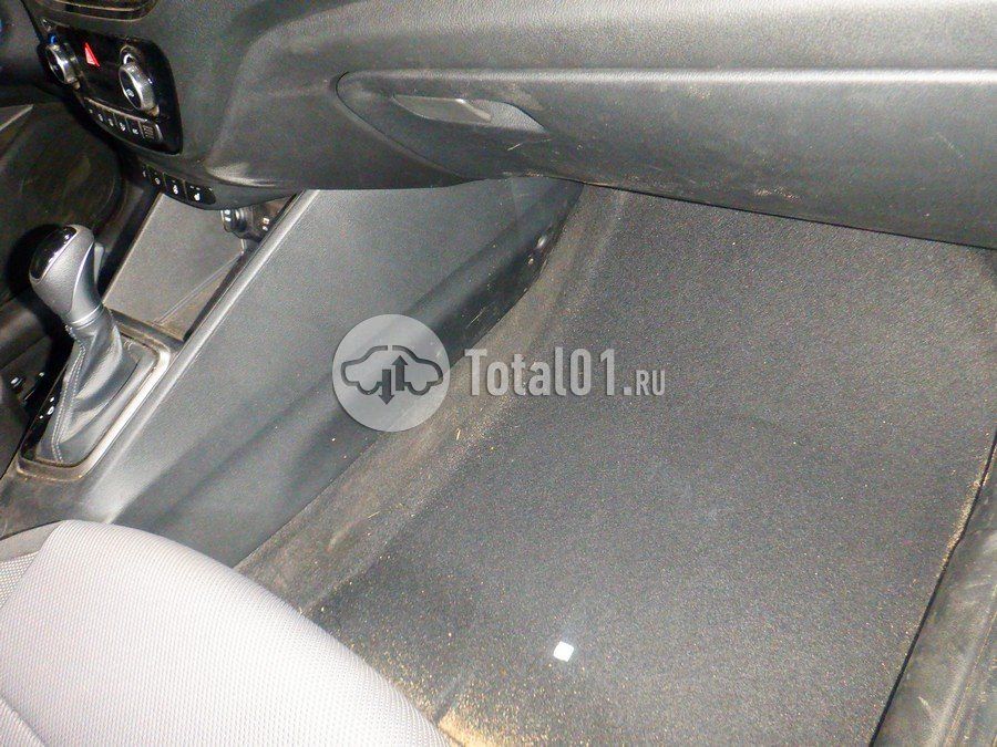 Фото Hyundai Solaris 46