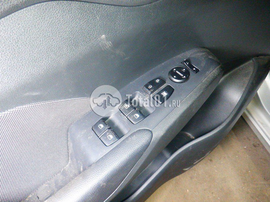 Фото Hyundai Solaris 74