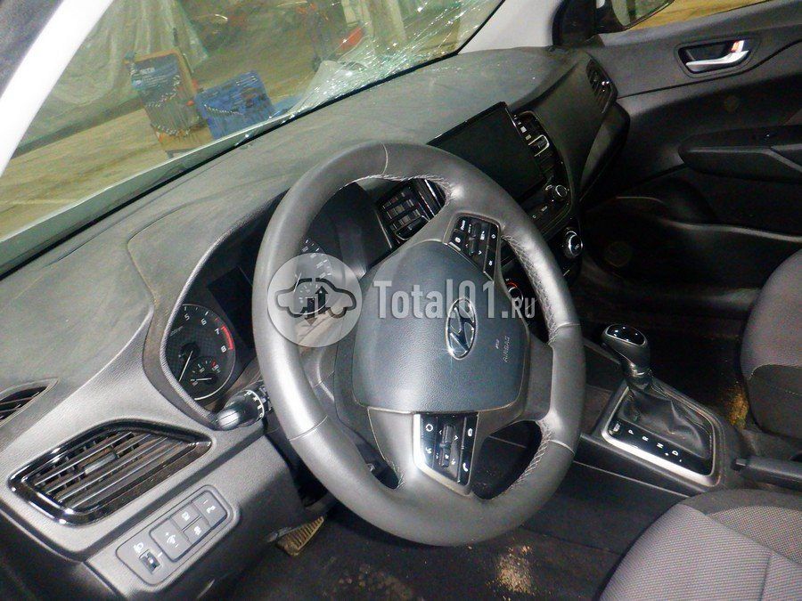 Фото Hyundai Solaris 84