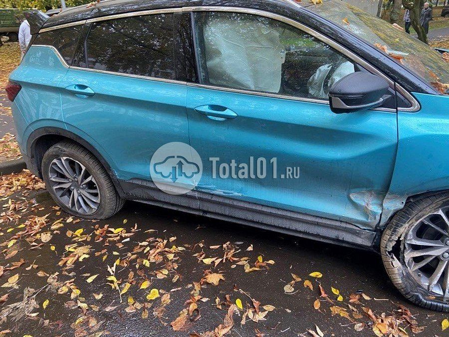 Фото Geely Coolray 4