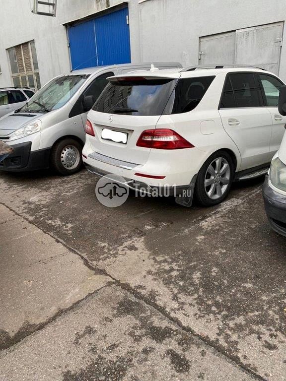 Фото Mercedes-Benz M-класс 138