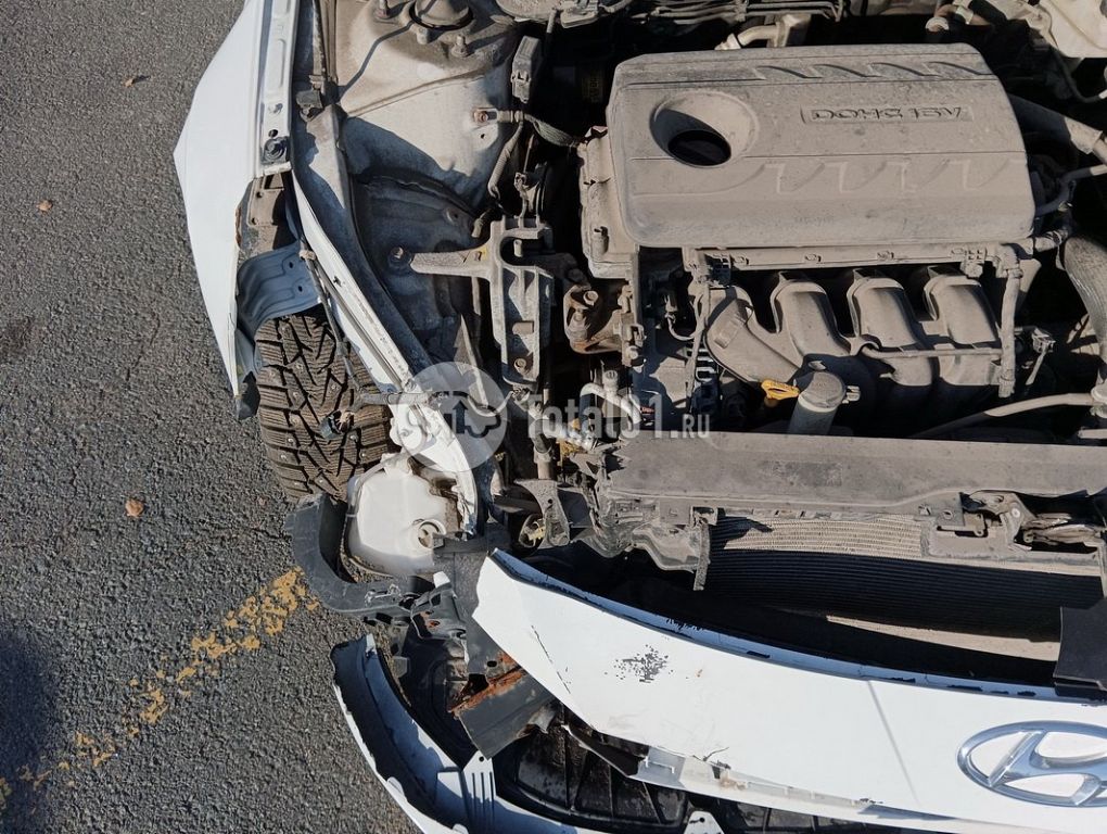 Фото Hyundai Elantra 72