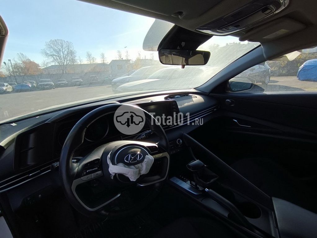 Фото Hyundai Elantra 96