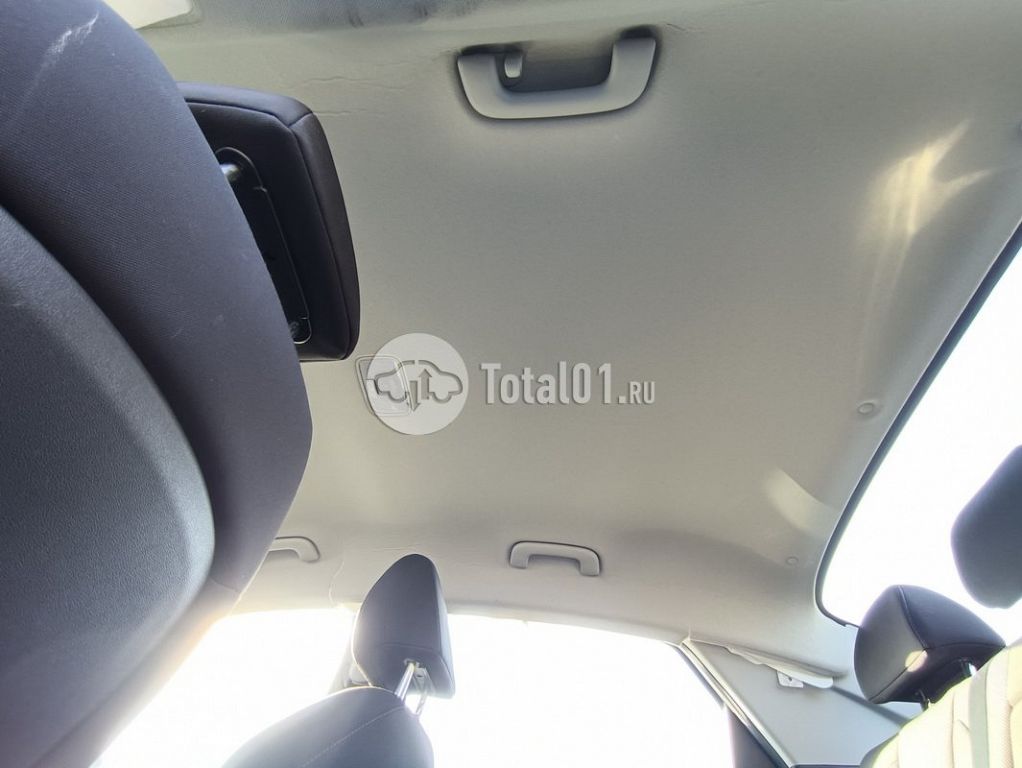 Фото Hyundai Elantra 118