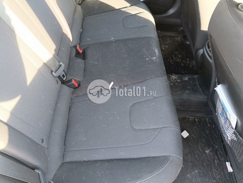 Фото Hyundai Elantra 144