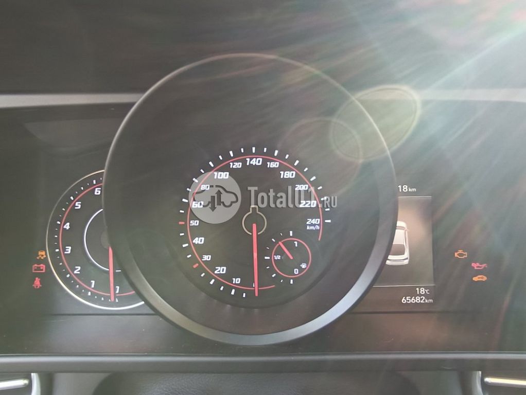 Фото Hyundai Elantra 166