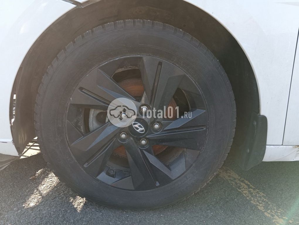 Фото Hyundai Elantra 170