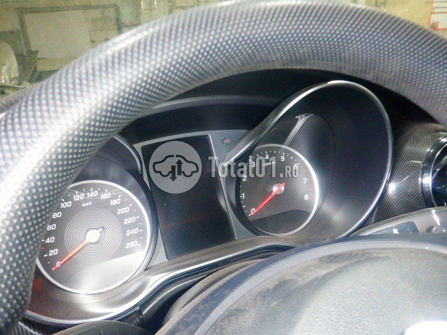 Фото Mercedes-Benz V-класс 104