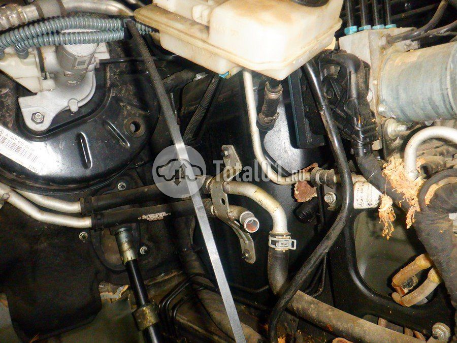 Фото Mercedes-Benz V-класс 240