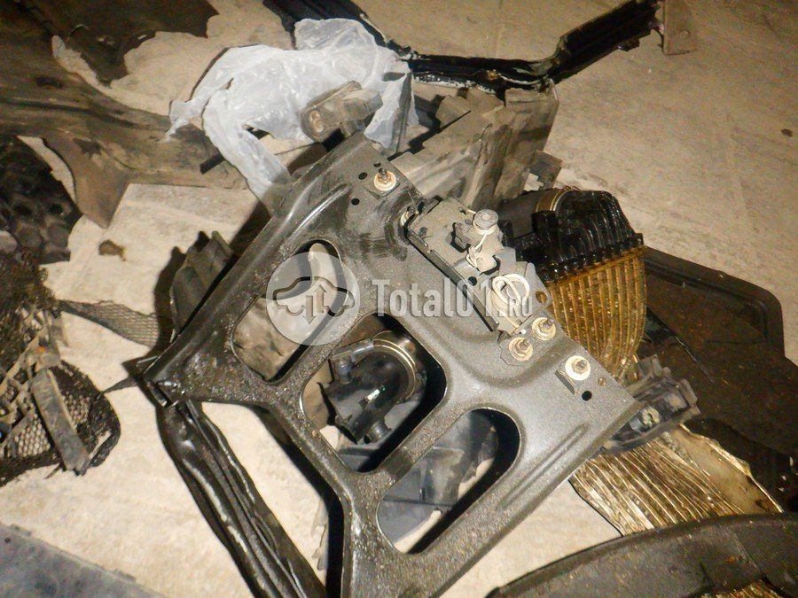 Фото Mercedes-Benz V-класс 472