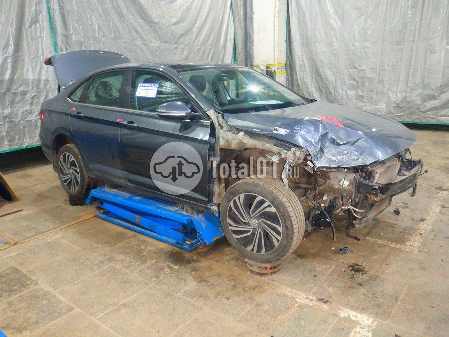 Фото Volkswagen Jetta 10