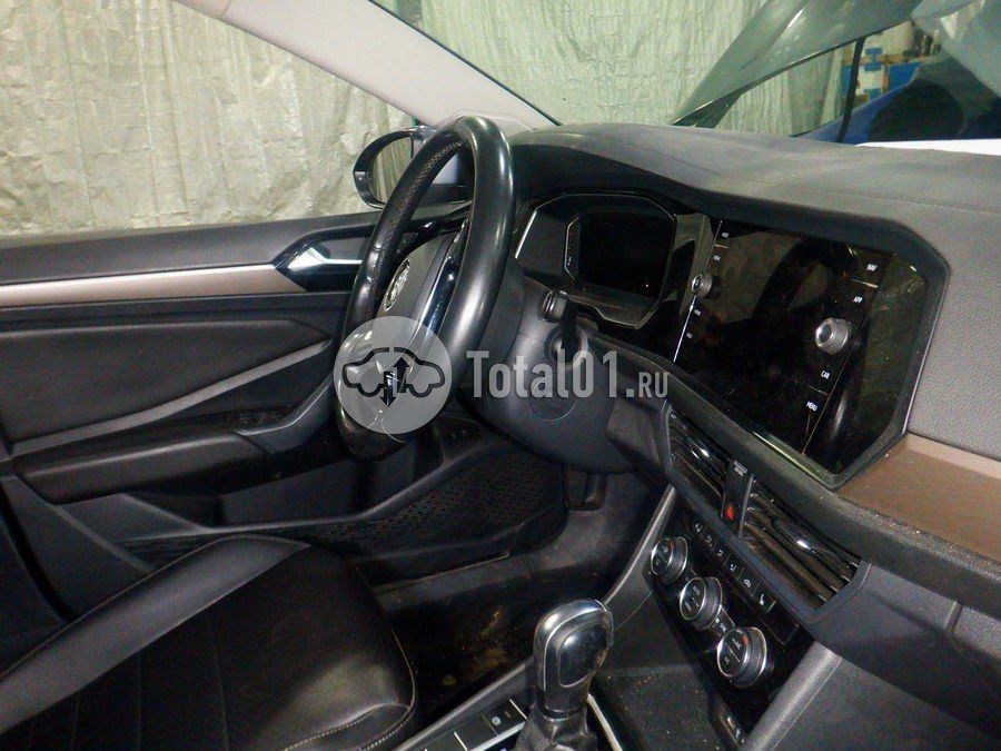 Фото Volkswagen Jetta 36