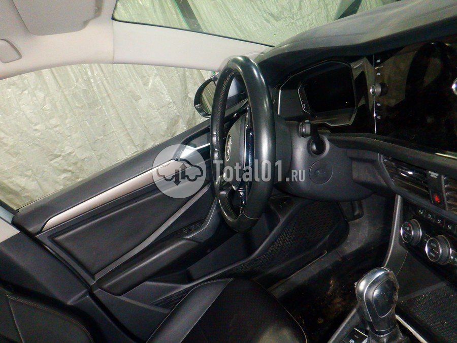 Фото Volkswagen Jetta 46