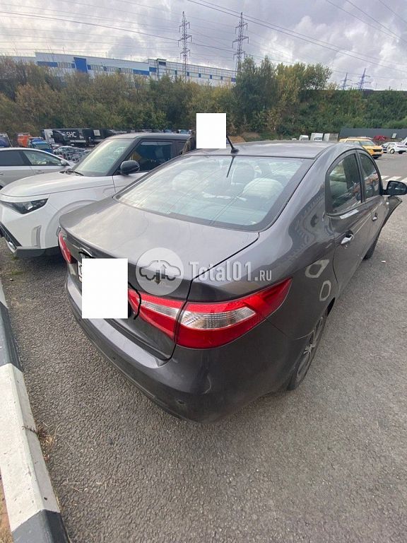 Фото KIA Rio 12