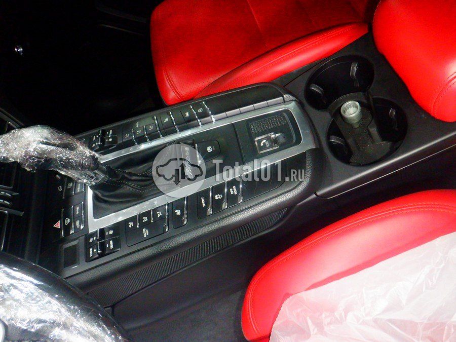 Фото Porsche Macan 82