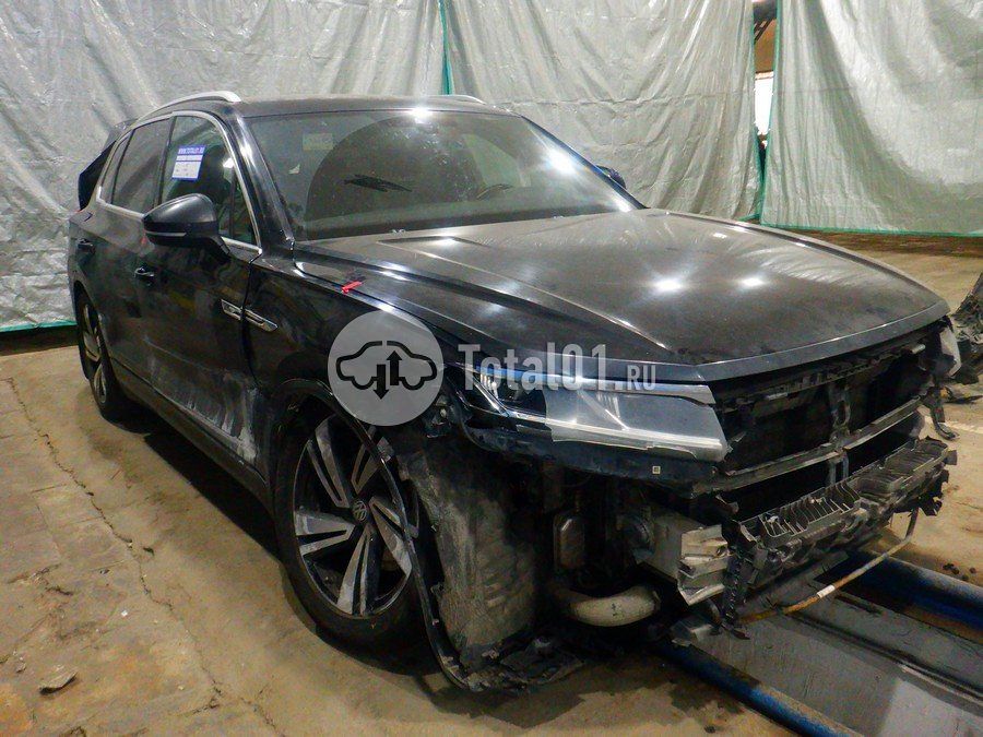 Фото Volkswagen Touareg 6