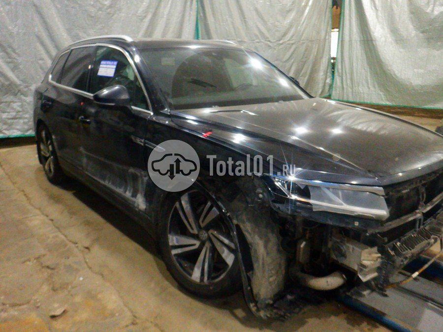 Фото Volkswagen Touareg 10