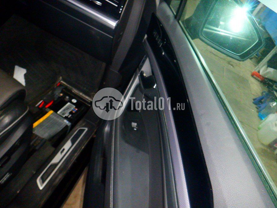 Фото Volkswagen Touareg 22