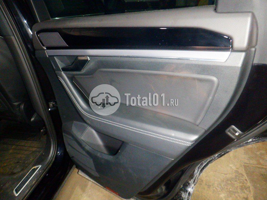 Фото Volkswagen Touareg 36