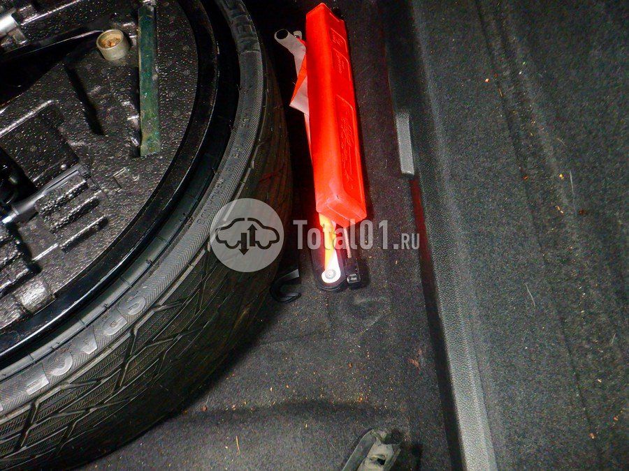 Фото Volkswagen Touareg 70