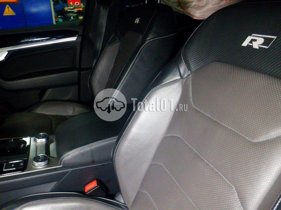 Фото Volkswagen Touareg 102