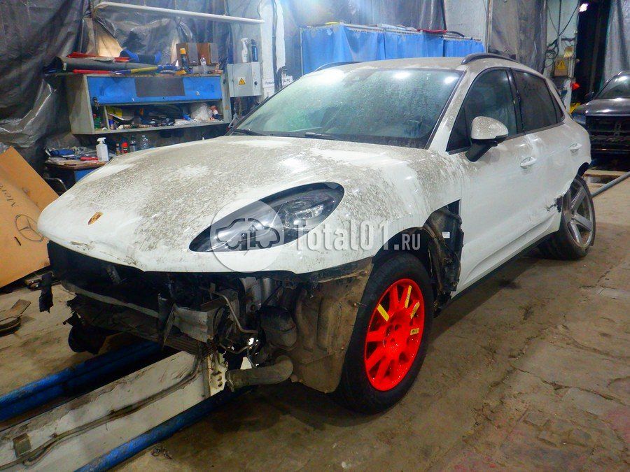 Фото Porsche Macan 6