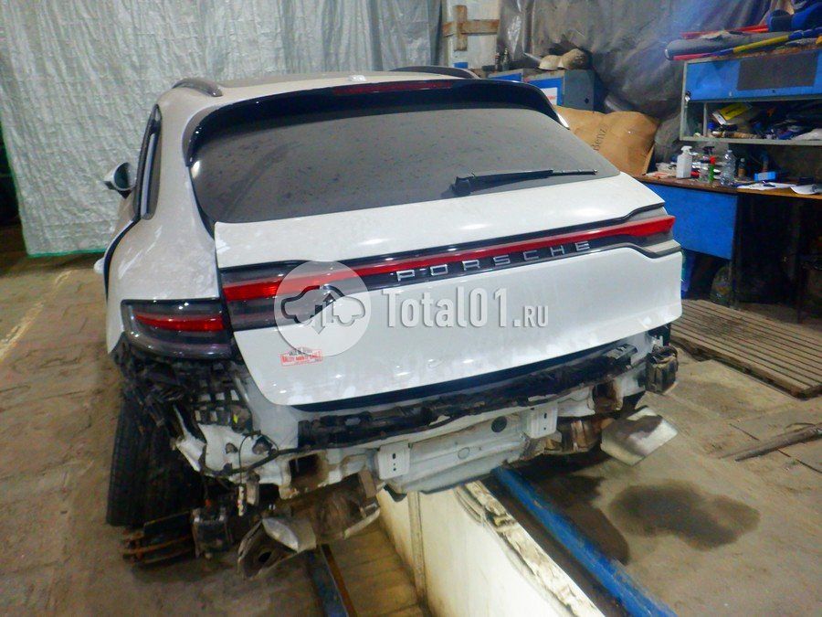 Фото Porsche Macan 10