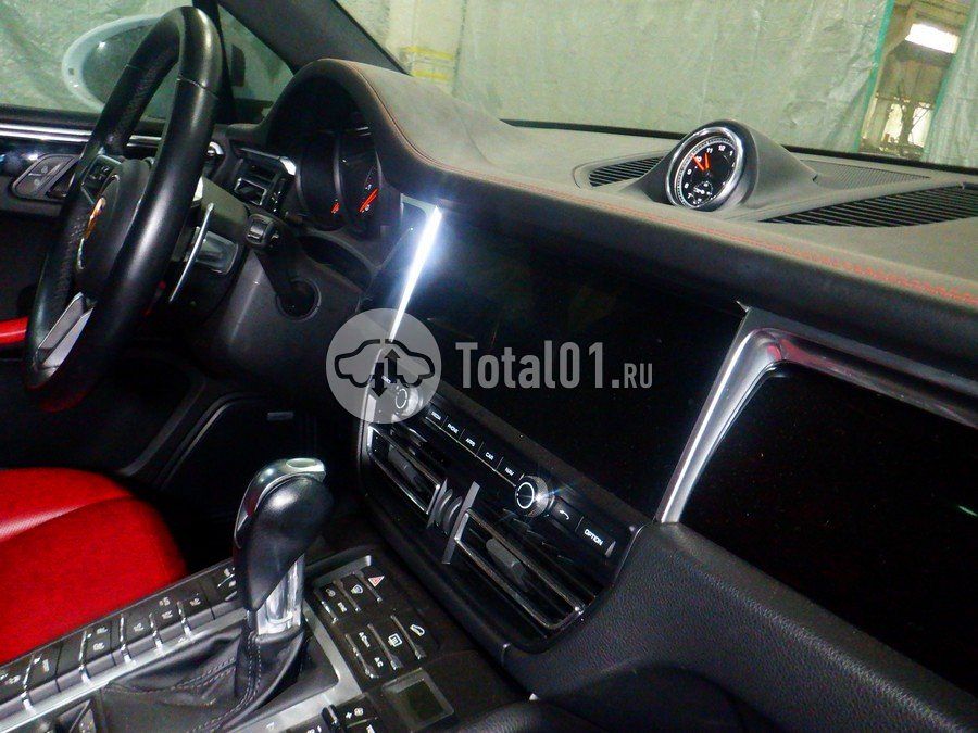 Фото Porsche Macan 32