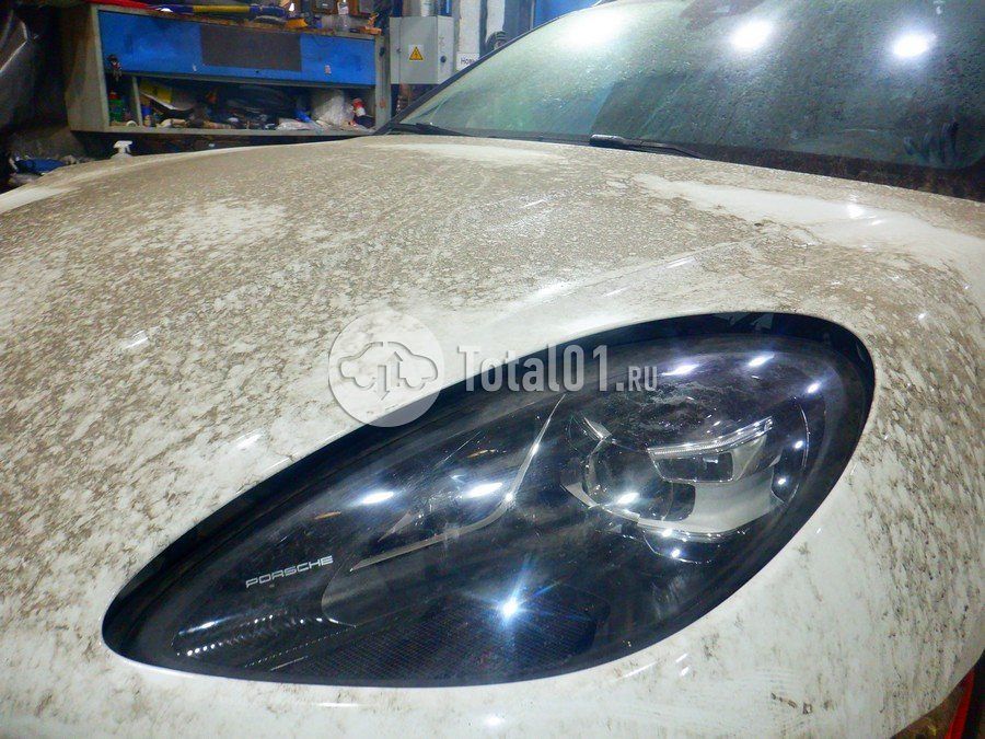 Фото Porsche Macan 252