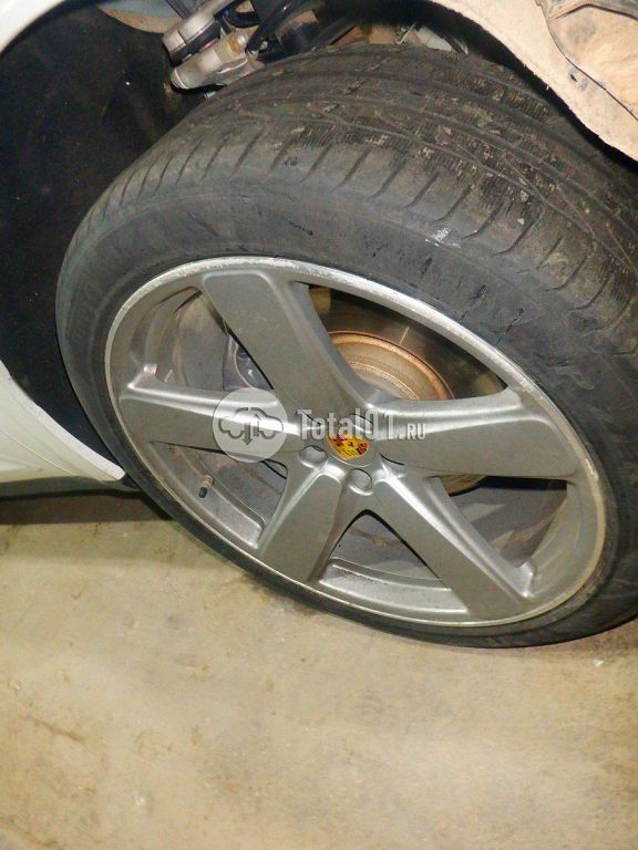 Фото Porsche Macan 328