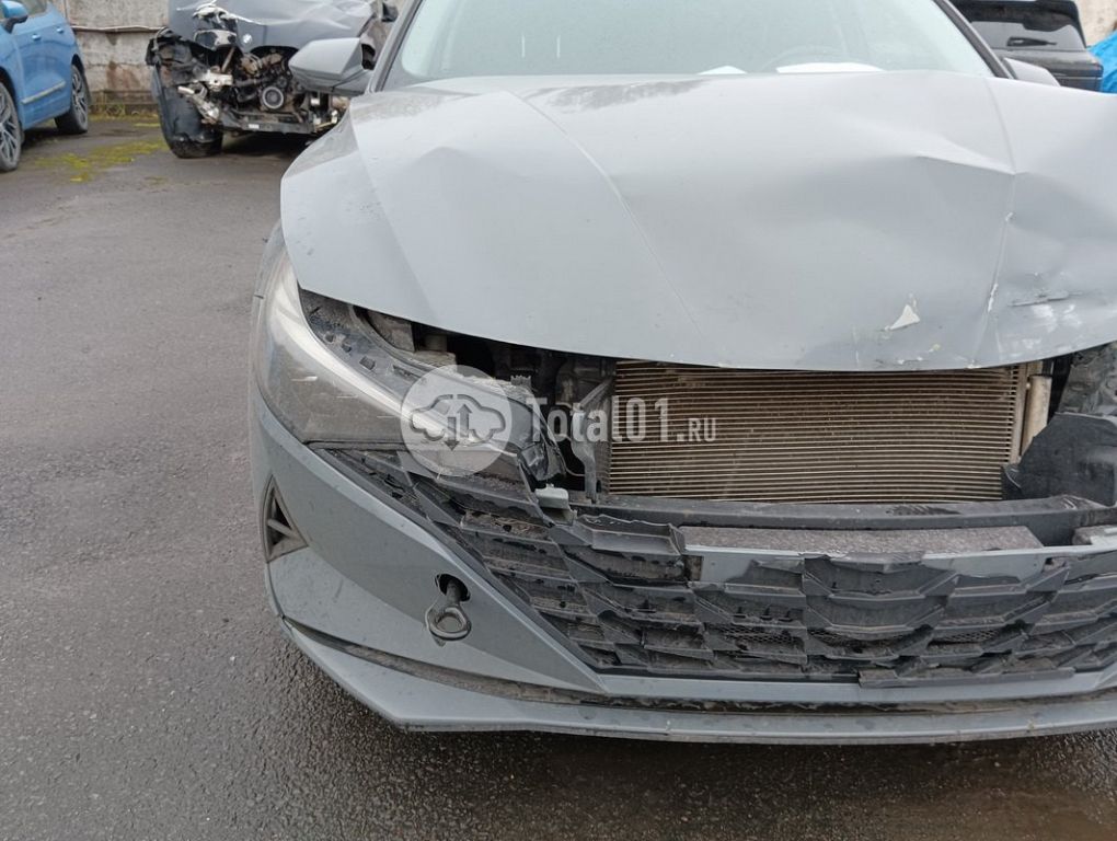 Фото Hyundai Elantra 14