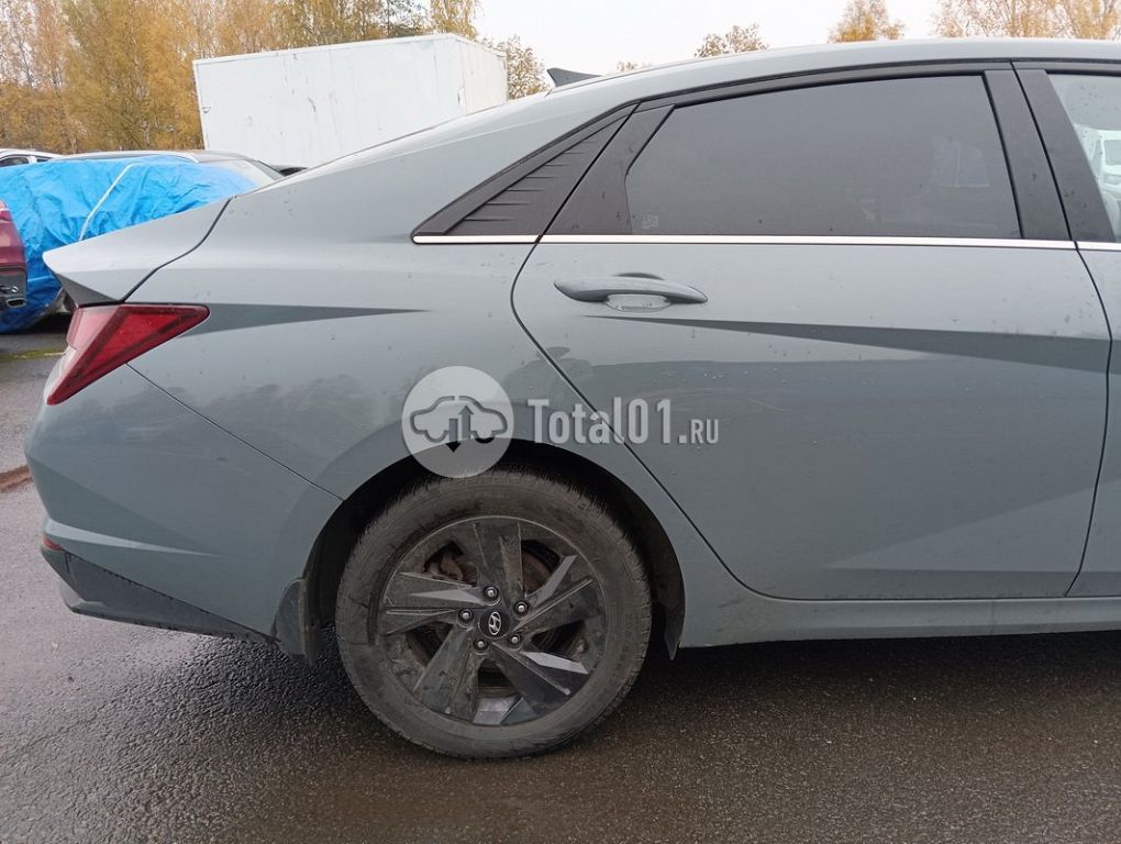 Фото Hyundai Elantra 64