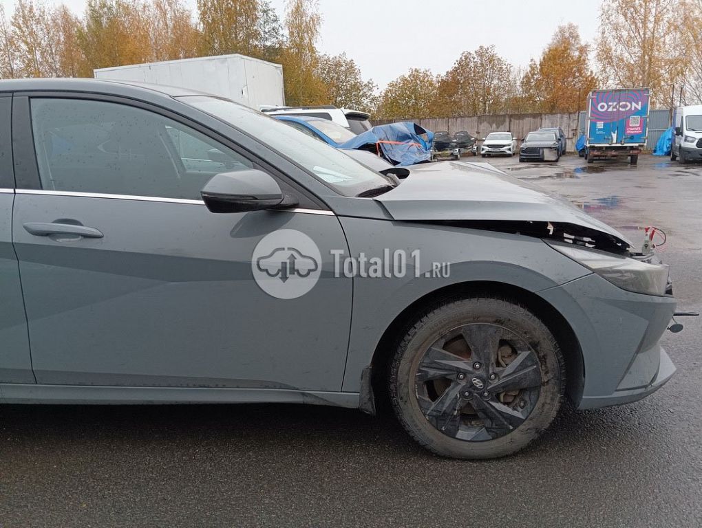 Фото Hyundai Elantra 66