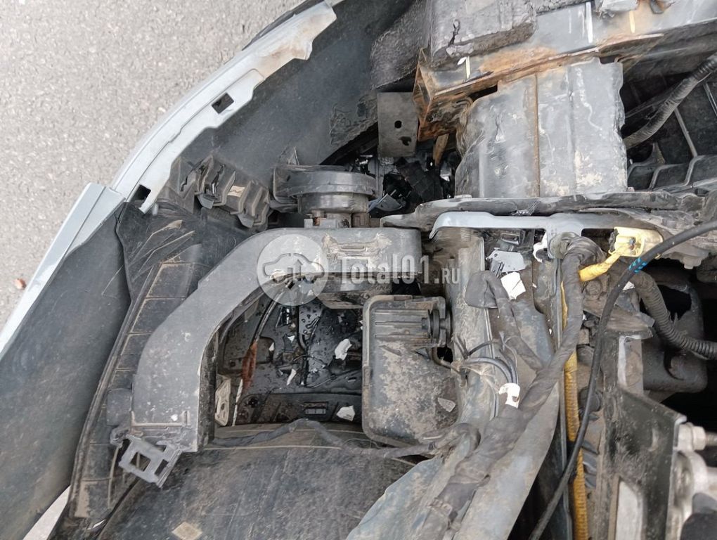 Фото Hyundai Elantra 90