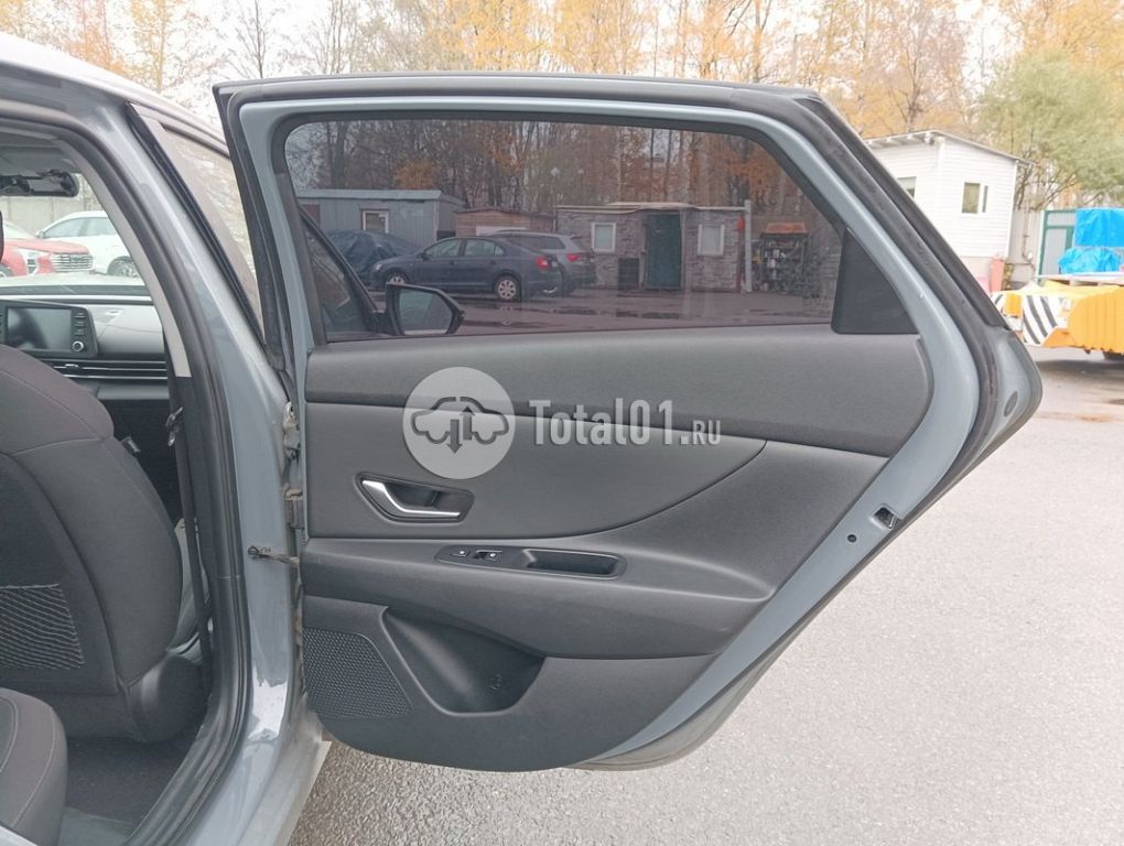 Фото Hyundai Elantra 142