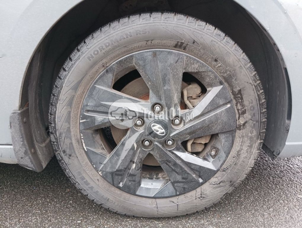 Фото Hyundai Elantra 186