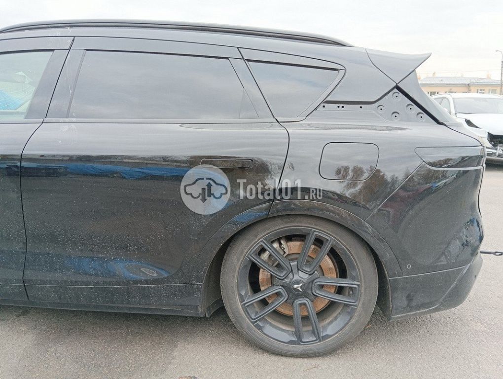 Фото Voyah Free 32