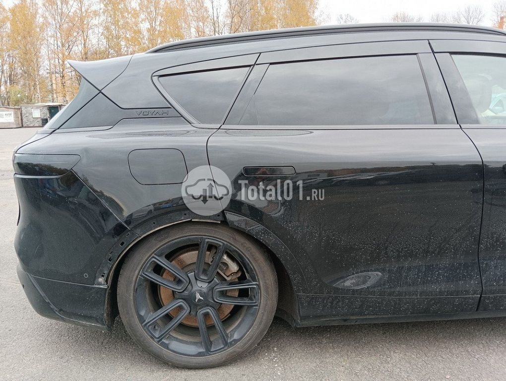 Фото Voyah Free 52