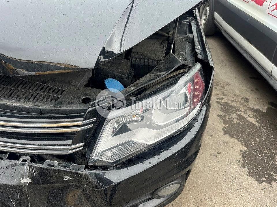 Фото Volkswagen Tiguan 94