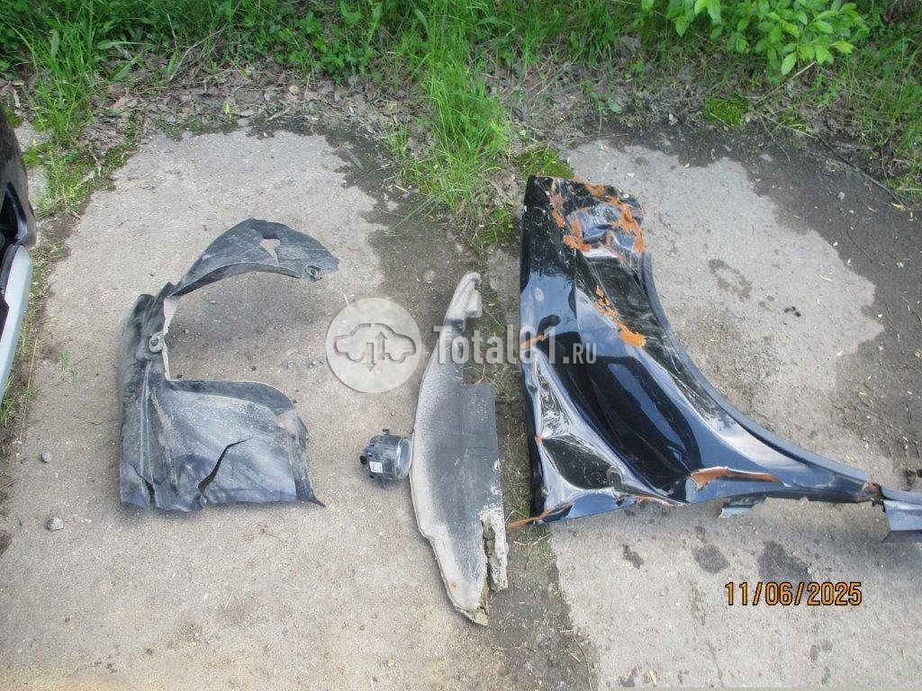 Фото Nissan Terrano 80