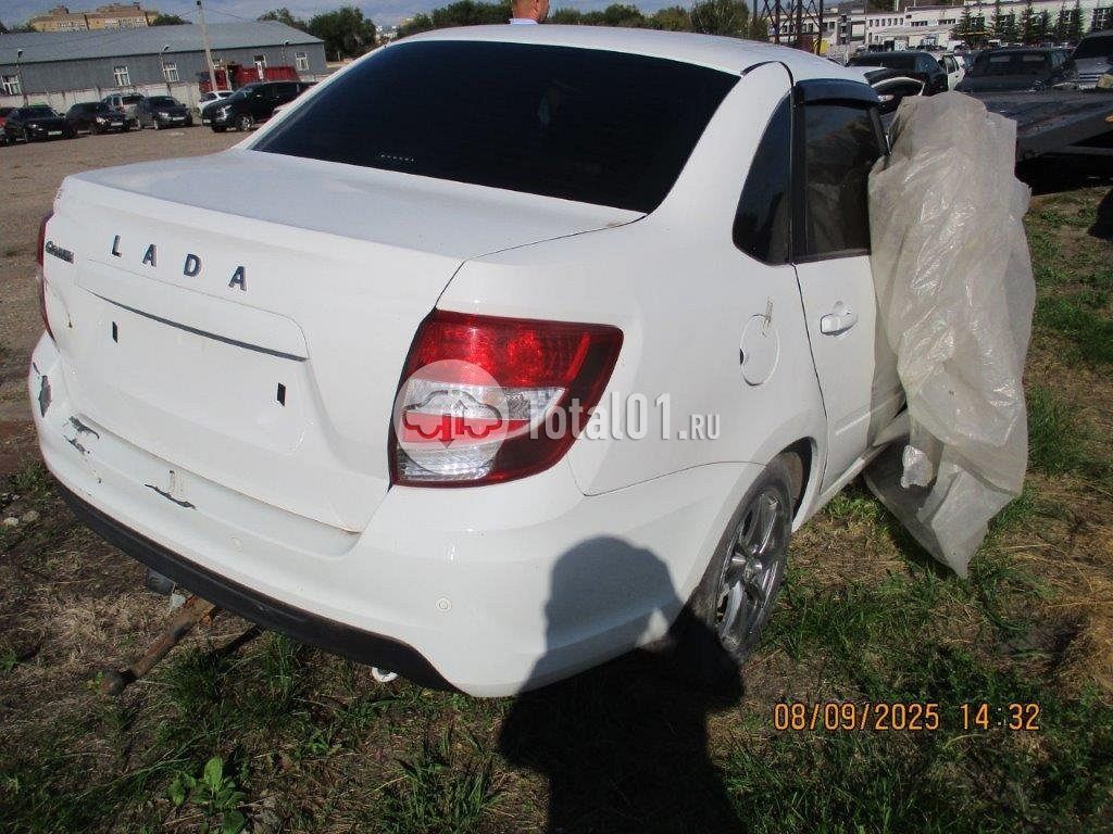 Фото ВАЗ (LADA) Granta 8