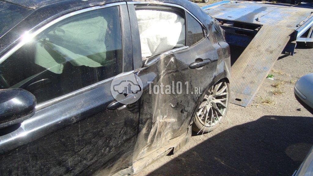 Фото Toyota Camry 8