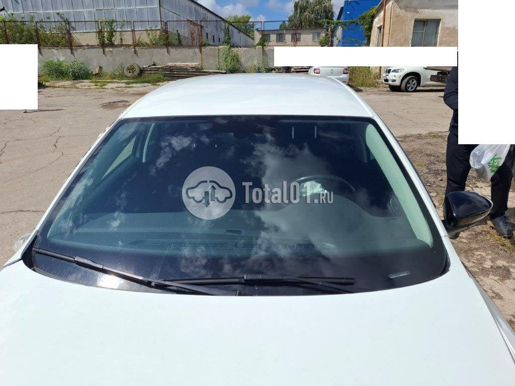 Фото Volkswagen Jetta 34