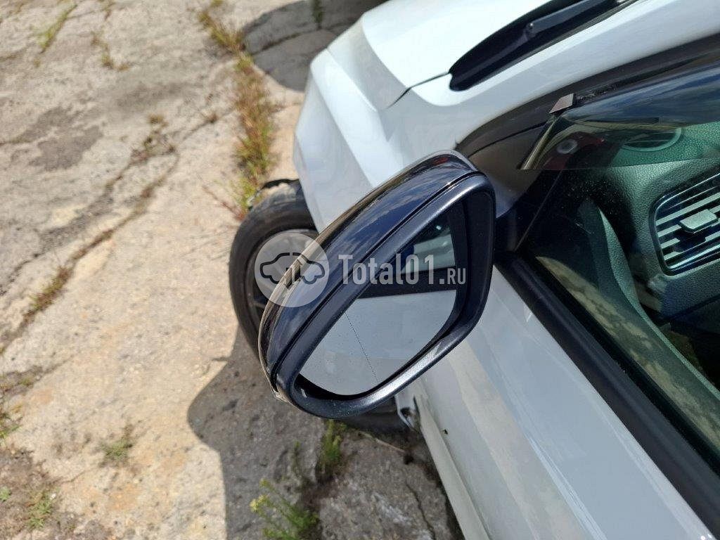 Фото Volkswagen Jetta 48